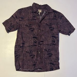 Hawaiian style button up.